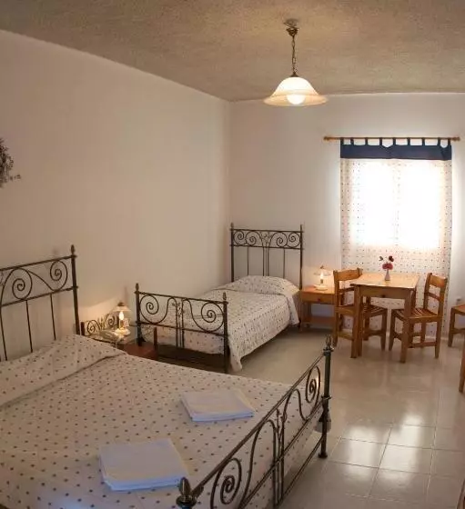 Vallas Apartments & Villas