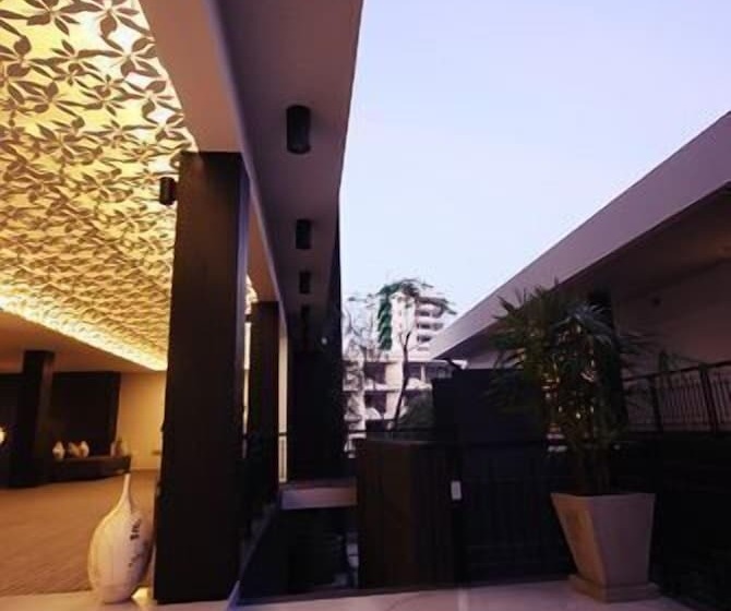 Cher Resort Sha Plus Certified