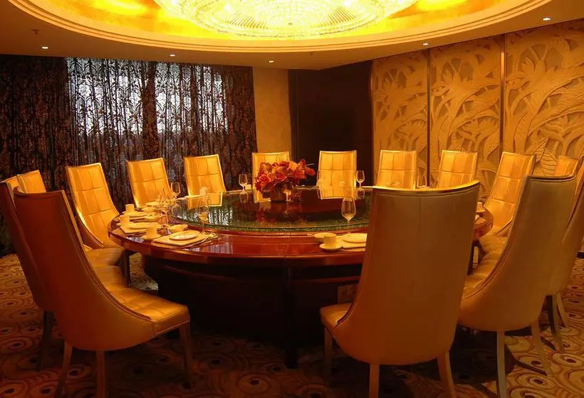 Отель Airport Gr International Business