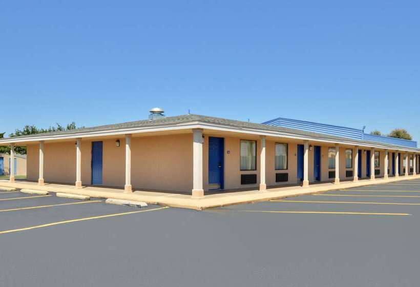 فندق Americas Best Value Inn Lubbock East