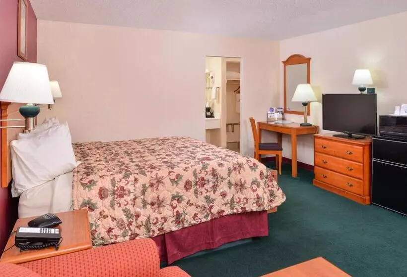 בית מלון כפרי Americas Best Value Inn Lubbock East