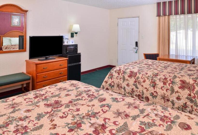 فندق Americas Best Value Inn Lubbock East