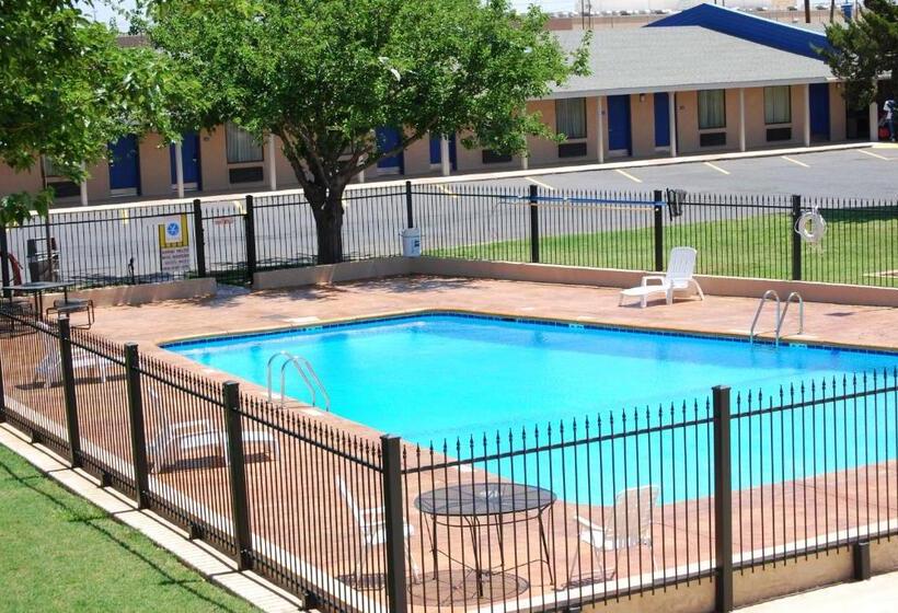 فندق Americas Best Value Inn Lubbock East