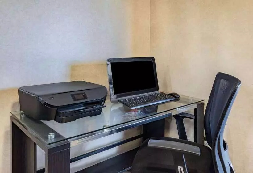 בית מלון כפרי Baymont By Wyndham Casper East