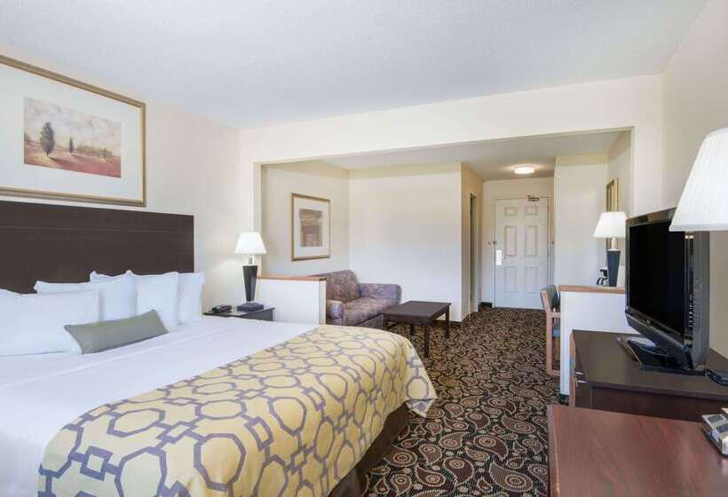 Отель Baymont By Wyndham Casper East