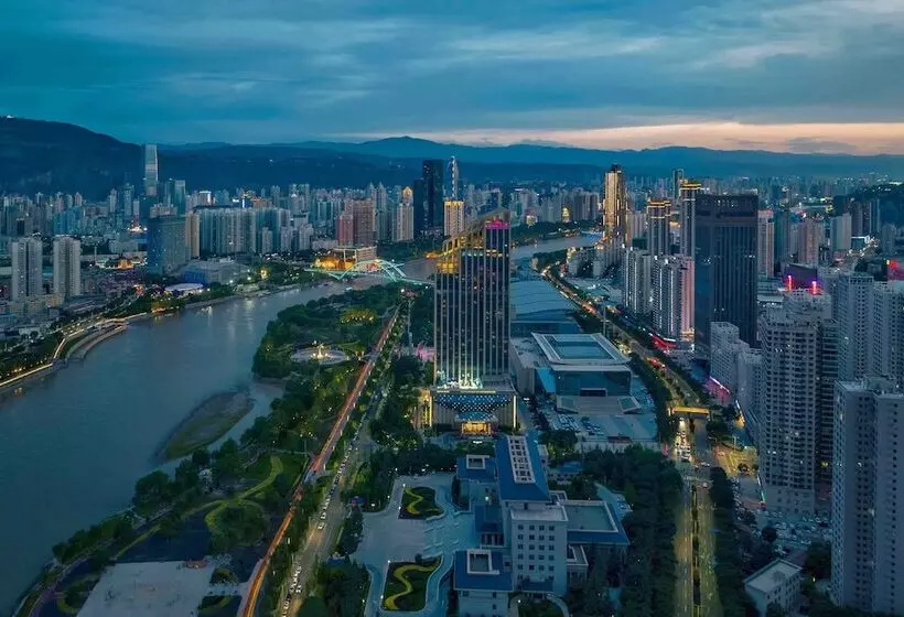 Отель Crowne Plaza Lanzhou By Ihg