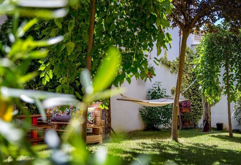 Eco Hotel Doña Mayor