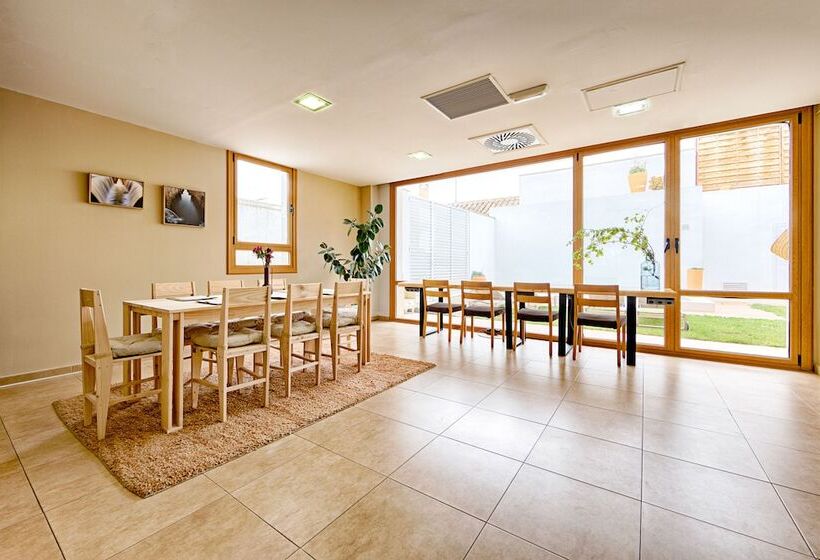 Eco Hotel Doña Mayor