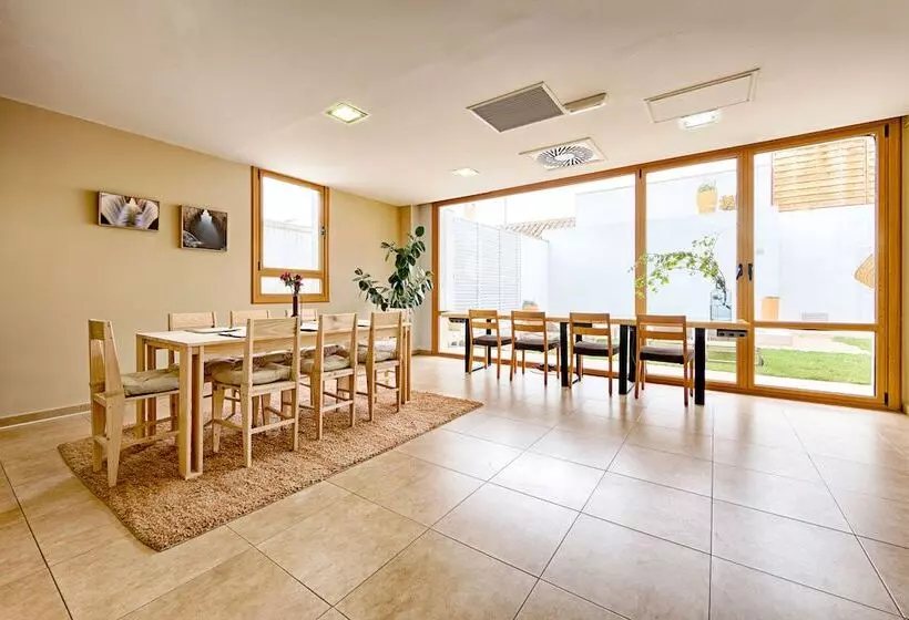 Eco Hotel Doña Mayor