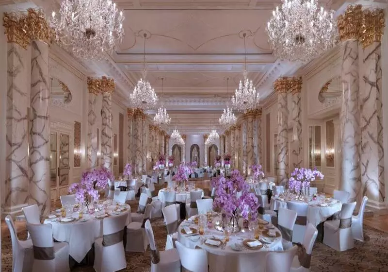 Four Seasons Hotel Baku