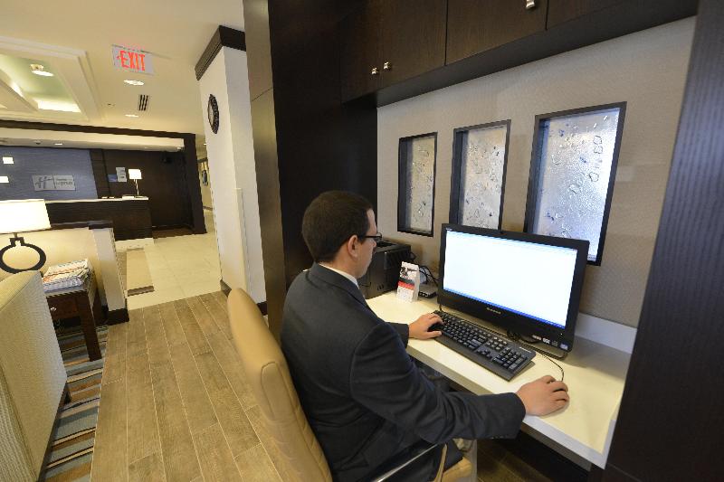 Holiday Inn Express Hotel & Suites Waterloo St. Jacobs Area, An Ihg