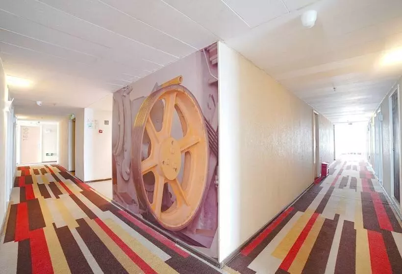 هتل Ibis Chengdu Kehua