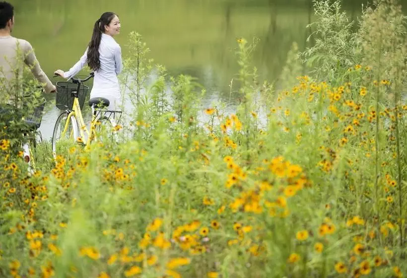 בית מלון כפרי Intercontinental Heilong Lake By Ihg