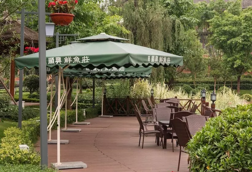 בית מלון כפרי Intercontinental Heilong Lake By Ihg