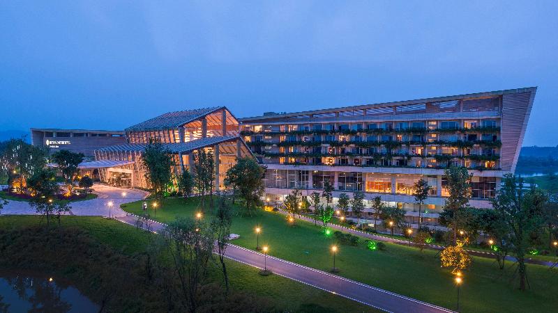 בית מלון כפרי Intercontinental Heilong Lake By Ihg