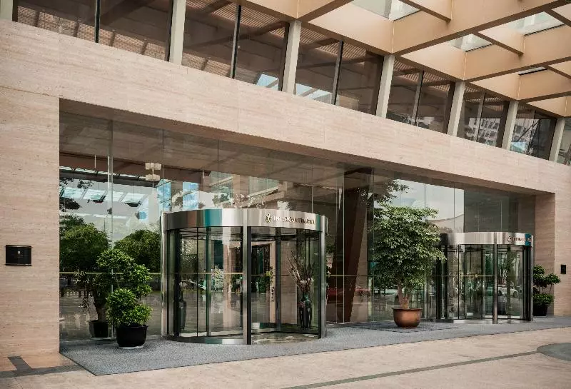 בית מלון כפרי Intercontinental Heilong Lake By Ihg