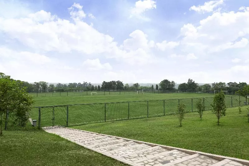 בית מלון כפרי Intercontinental Heilong Lake By Ihg