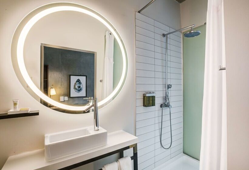 The Loom Hotel, Tapestry Collection By Hilton