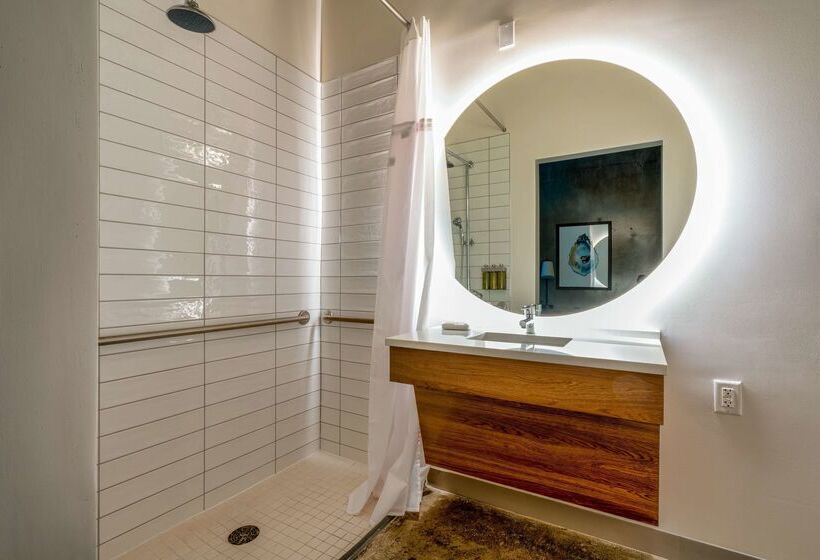 The Loom Hotel, Tapestry Collection By Hilton