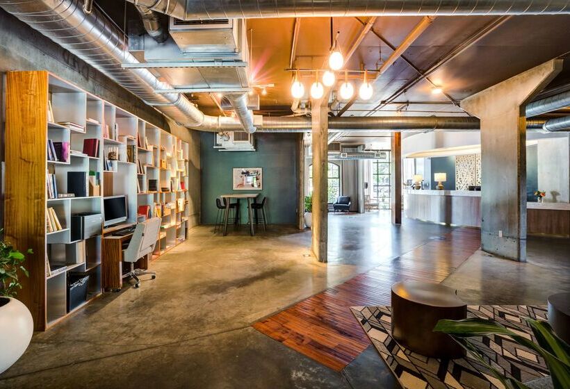 The Loom Hotel, Tapestry Collection By Hilton