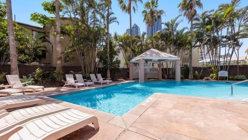 בית מלון כפרי Oaks Gold Coast