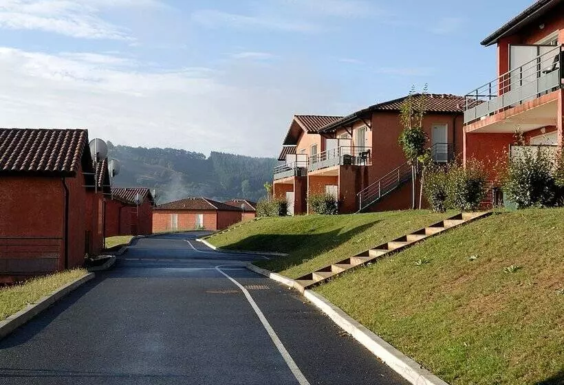 Сельский отель Madame Vacances   Résidence La Marquisié