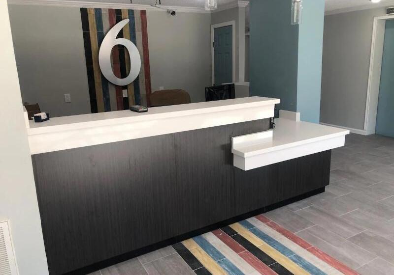 فندق Studio 6 Vicksburg, Ms  Downtown