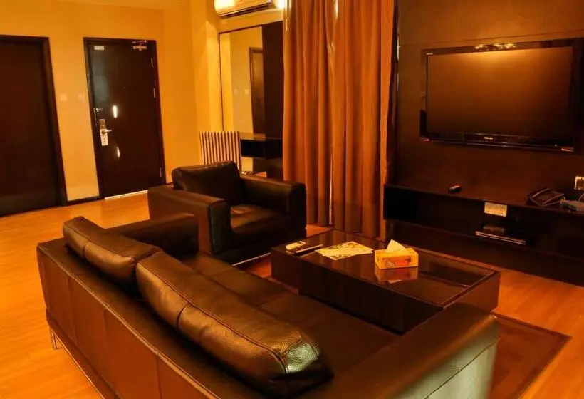 בית מלון כפרי Tat Place