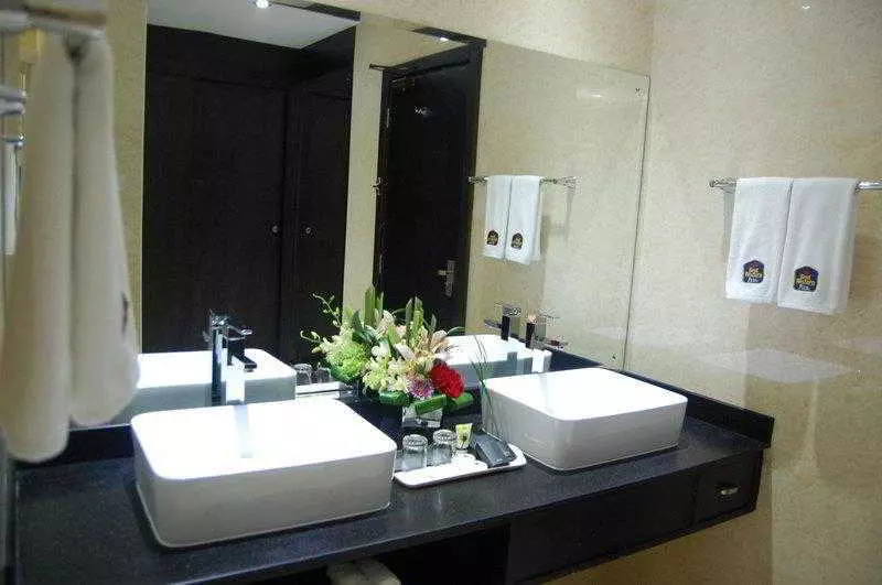 The Olive Hotel, Juffair