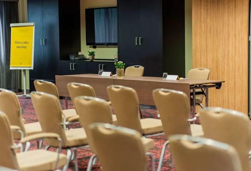 ホテル Tulip Inn Leiden Centre