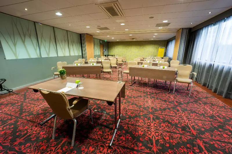 ホテル Tulip Inn Leiden Centre