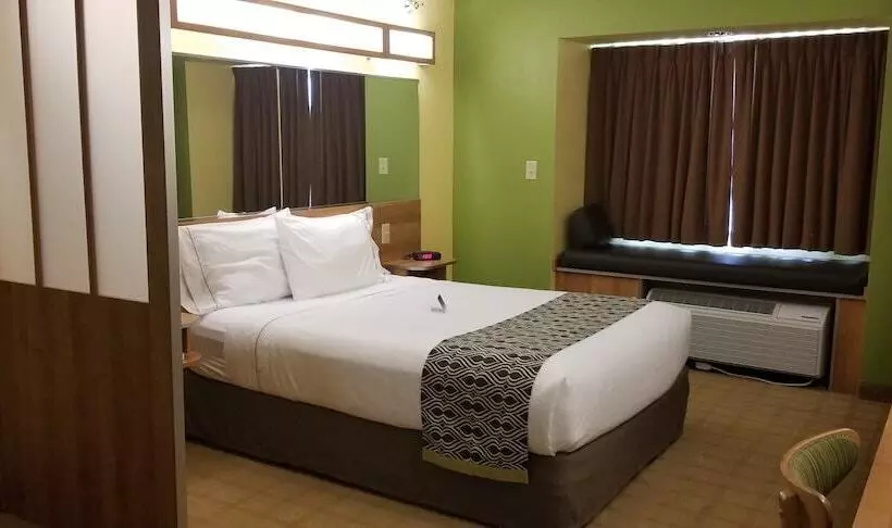 Microtel Inn & Suites By Wyndham Delphos