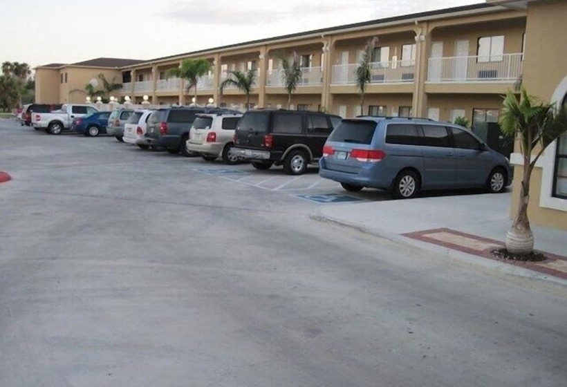 فندق على الطريق Texas Inn  Welasco/mercedes