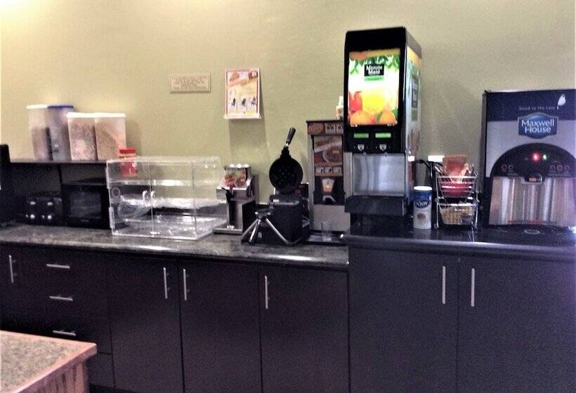 فندق على الطريق Texas Inn  Welasco/mercedes