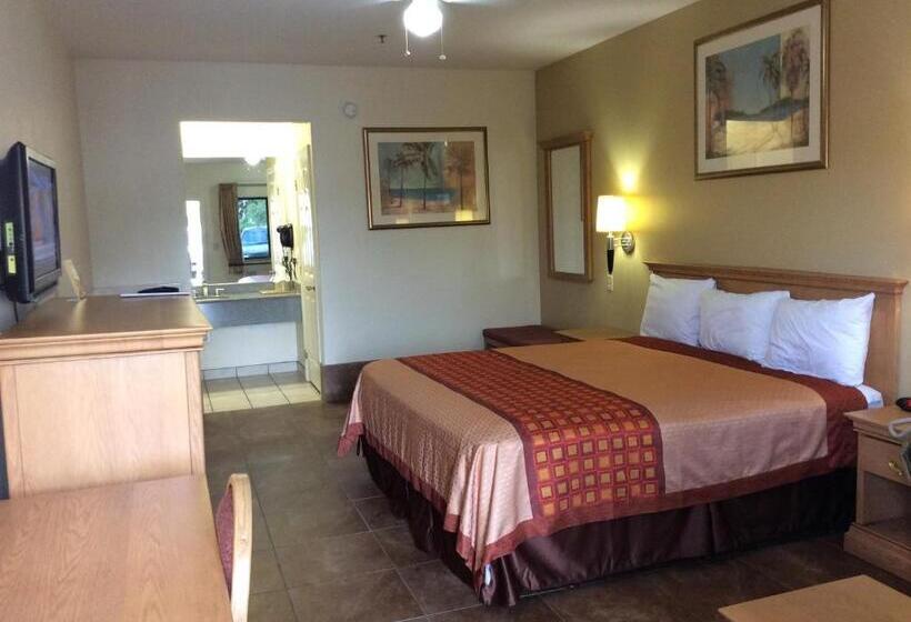 فندق على الطريق Texas Inn  Welasco/mercedes
