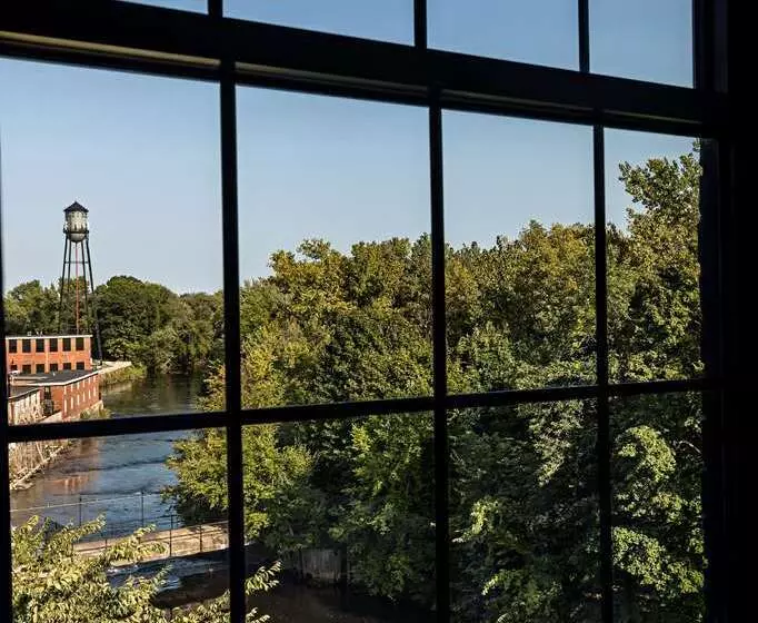 The Loom Hotel, Tapestry Collection By Hilton