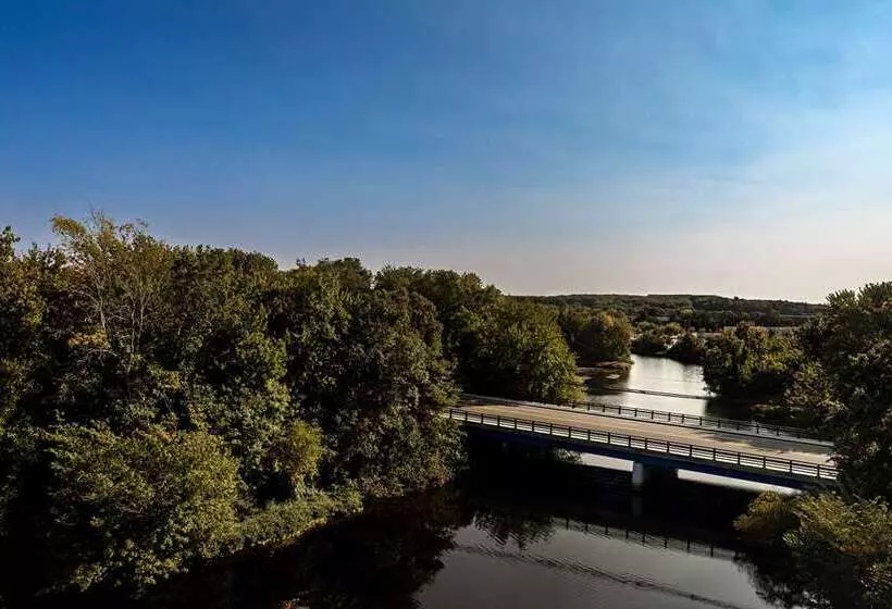 The Loom Hotel, Tapestry Collection By Hilton