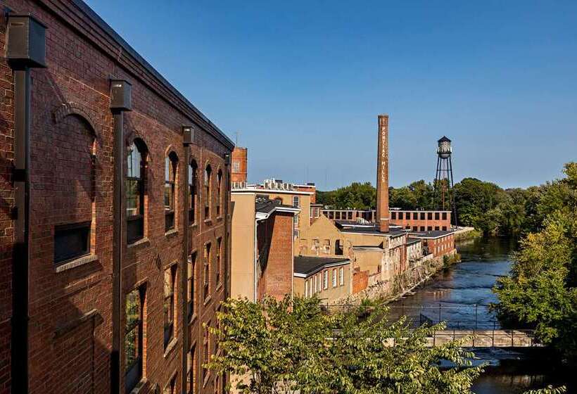 The Loom Hotel, Tapestry Collection By Hilton