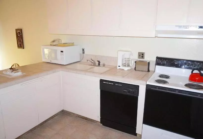 1849 Condos 681 Condo