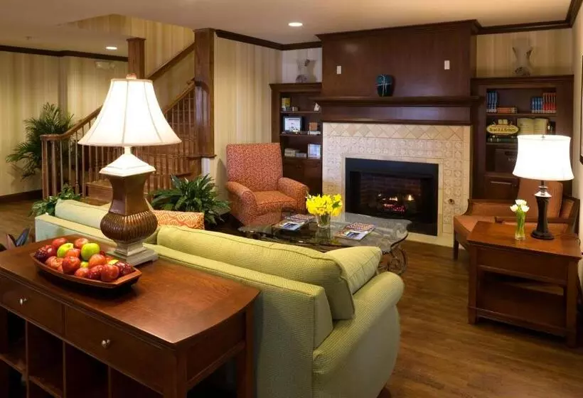 Country Inn & Suites By Radisson, Knoxville At Cedar Bluff, Tn