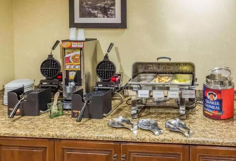 Country Inn & Suites By Radisson, Knoxville At Cedar Bluff, Tn