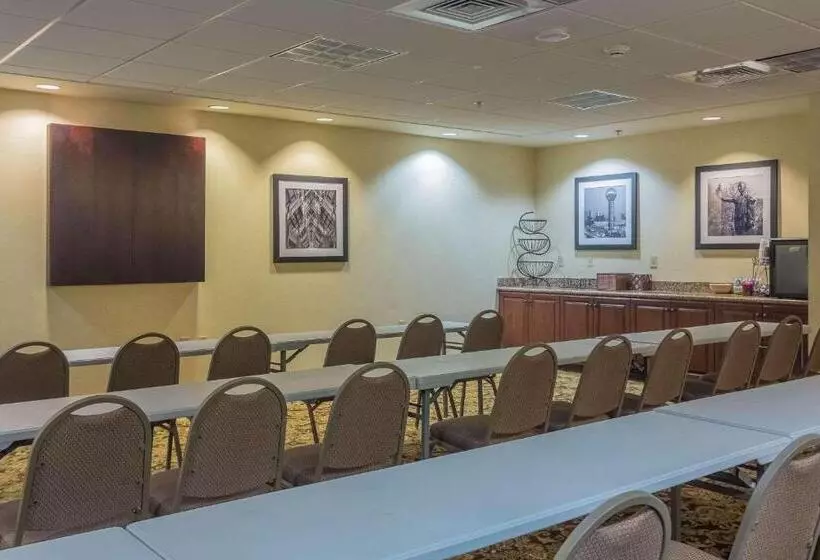 Country Inn & Suites By Radisson, Knoxville At Cedar Bluff, Tn