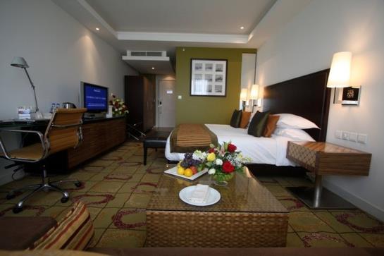 호텔 Al Salam Rotana