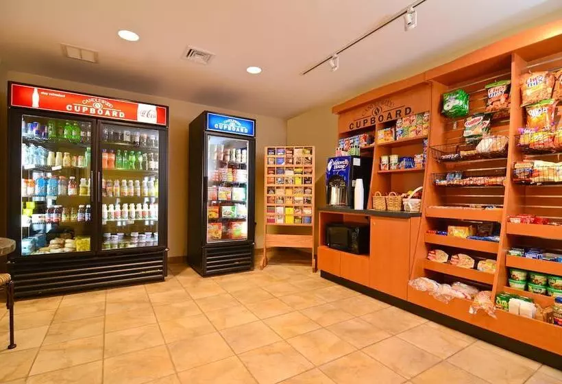 Отель Candlewood Suites Chambersburg, An Ihg