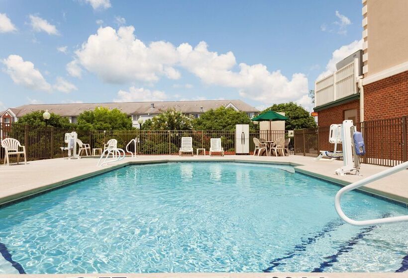 ホテル Country Inn & Suites By Radisson, Tifton, Ga