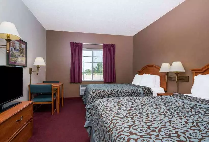 Отель Days Inn By Wyndham Fargo/casselton