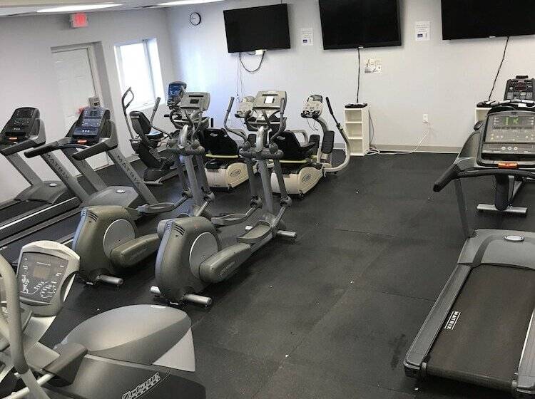 בית מלון כפרי Days Inn By Wyndham Fargo/casselton