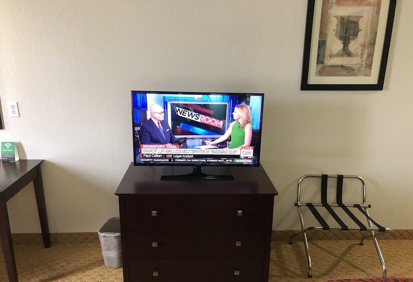 Hotel Days Inn & Suites By Wyndham Conroe North