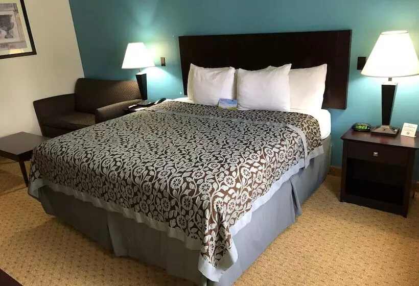 호텔 Days Inn & Suites By Wyndham Conroe North