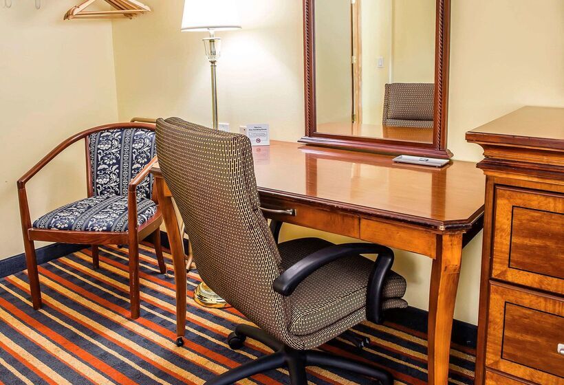 Отель Econo Lodge Jefferson Hills Hwy 51